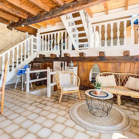 Awesome In Et Born Vakantiehuis