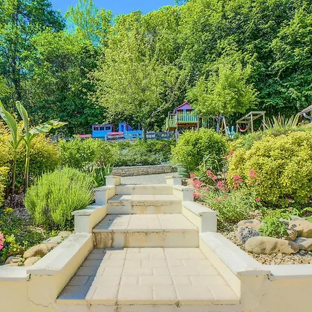 Dom wakacyjny Awesome In Et Born