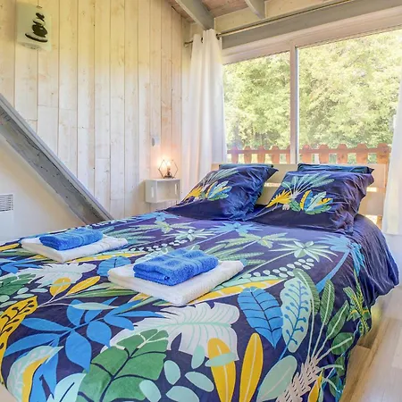 Vakantiehuis Amazing In Et Born With Kitchen Blis-et-Born