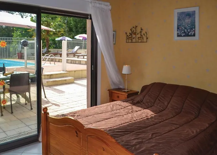 Awesome In Et Born Blis-et-Born