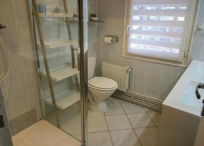 Feriehus Awesome In Et Born Blis-et-Born